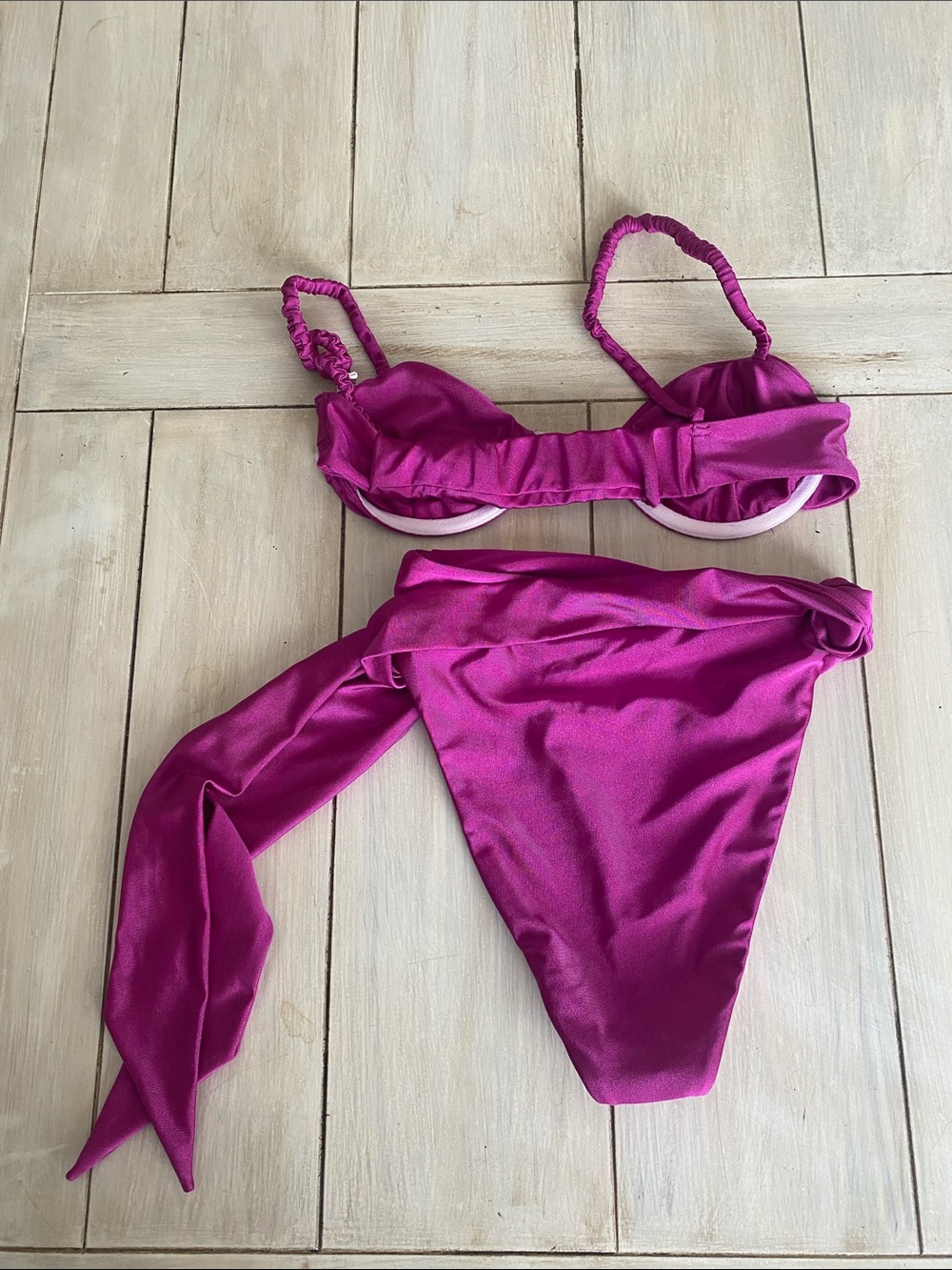 Tularosa Revolve Fuschia Underwire 2 Piece Bikini Set Small - Picture 5 of 6